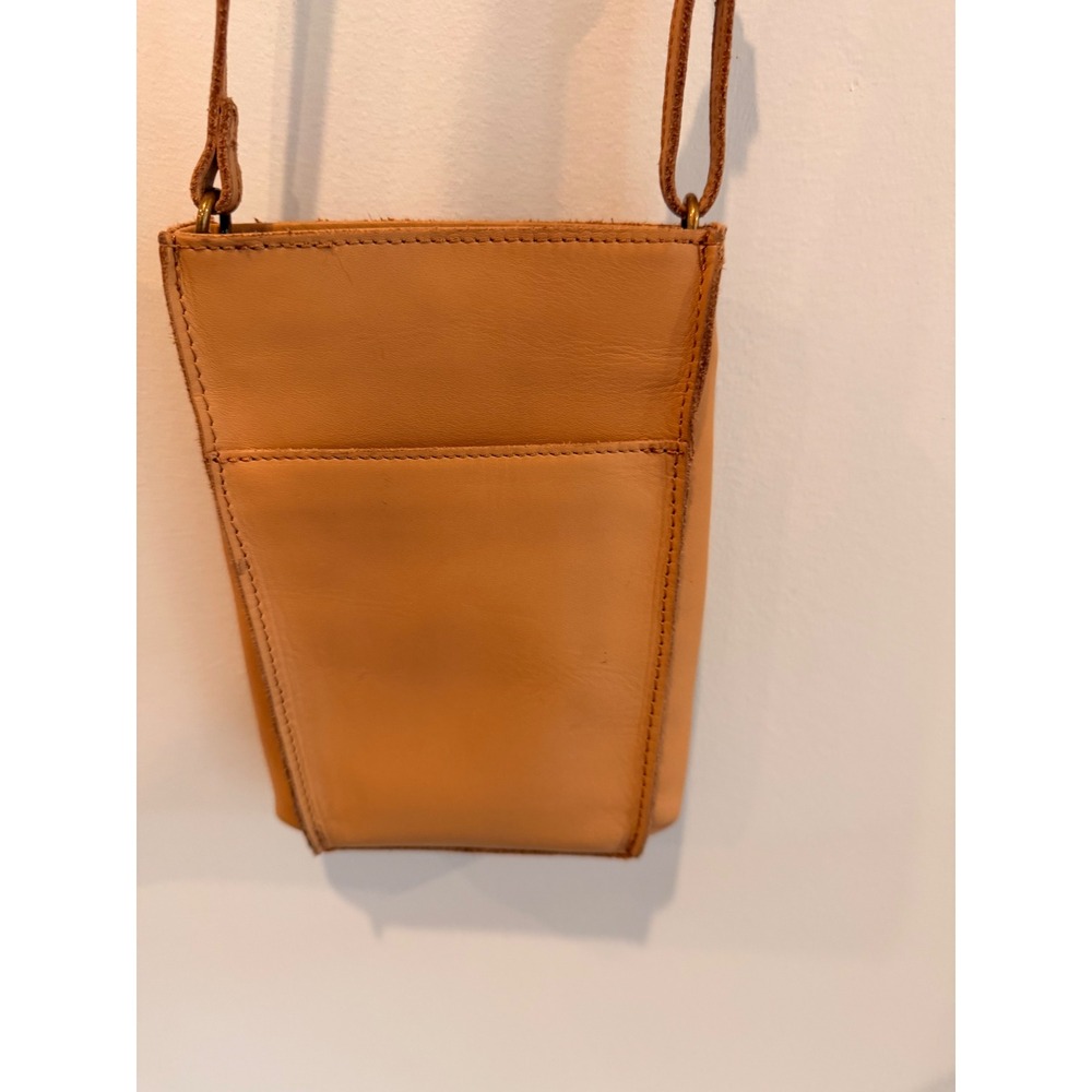 The Sak Leather Crossbody Bag Tan Whipstitch Boho Small Bucket Purse - Picture 2 of 6